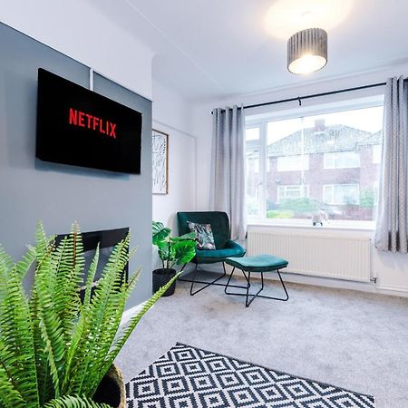 Welcoming 3 Bed Home, 10 Mins From Chester Races And Zoo Saughall Экстерьер фото
