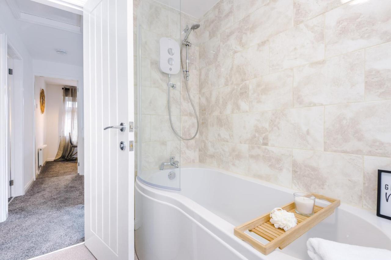 Welcoming 3 Bed Home, 10 Mins From Chester Races And Zoo Saughall Экстерьер фото