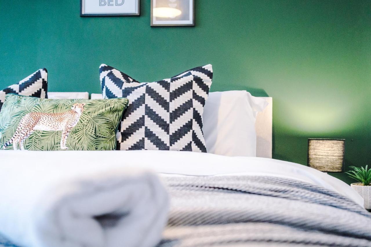 Welcoming 3 Bed Home, 10 Mins From Chester Races And Zoo Saughall Экстерьер фото